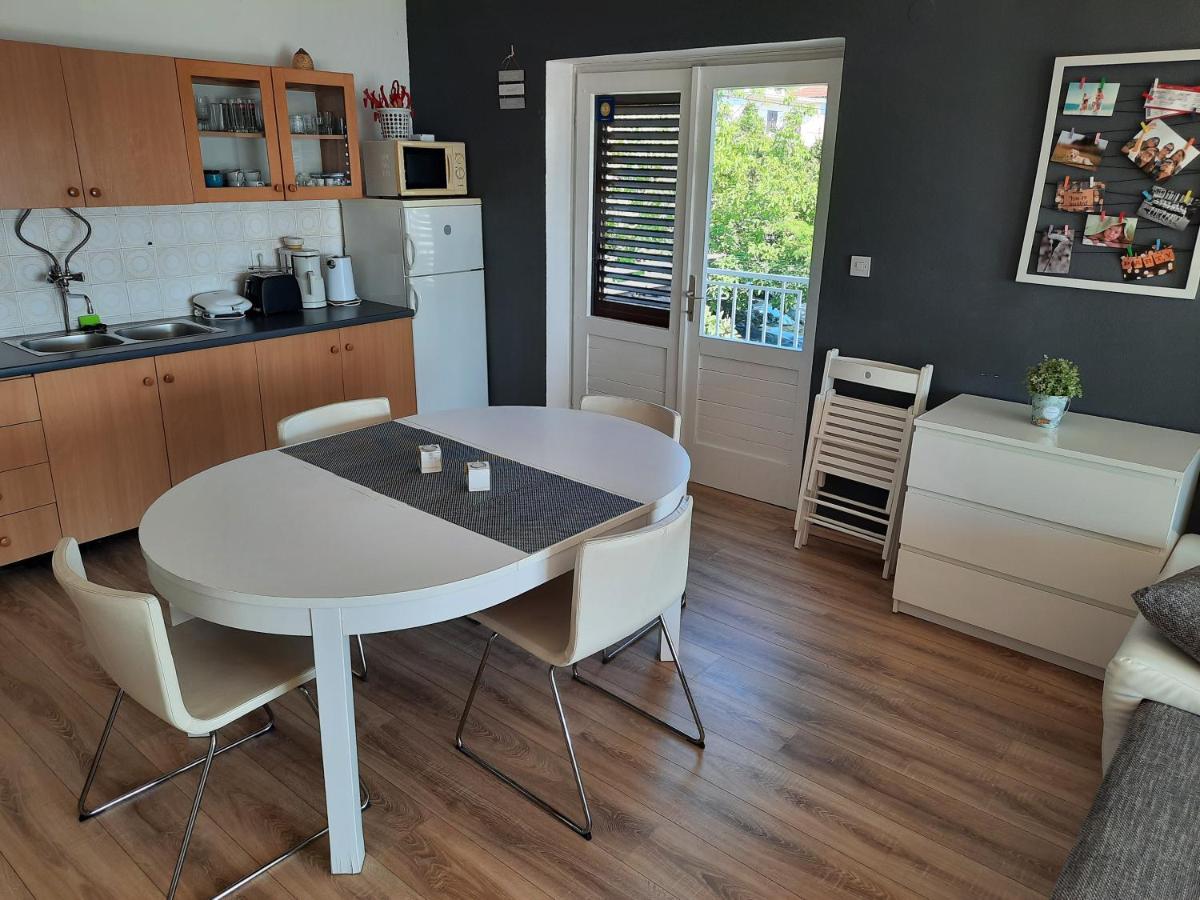 Sea View Nona Apartment Crikvenica Esterno foto