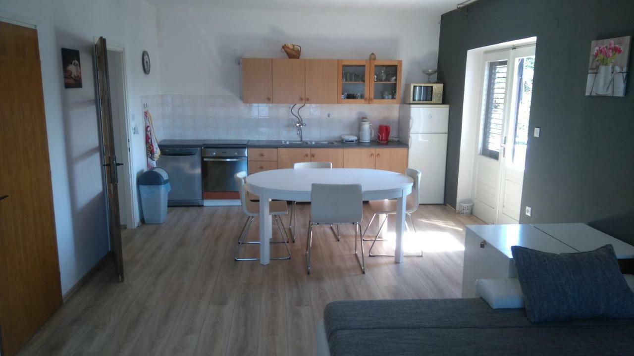 Sea View Nona Apartment Crikvenica Esterno foto